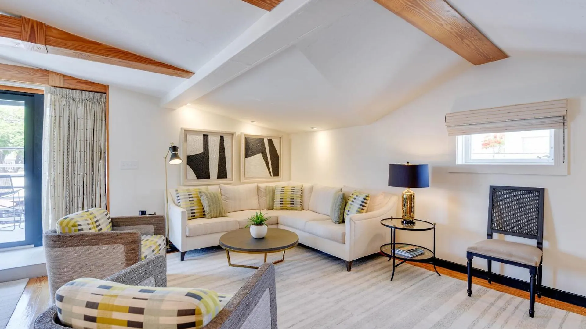 Apartment New Green Pineapple Palloza - Bright & Modern On Duval Key West
