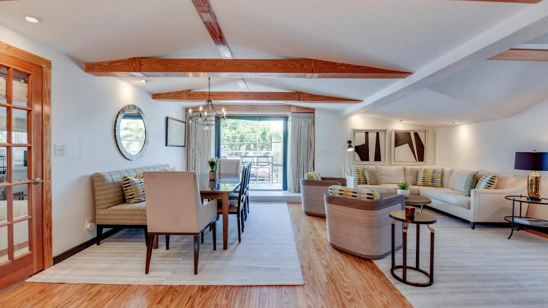 Apartment New Green Pineapple Palloza - Bright & Modern On Duval Key West